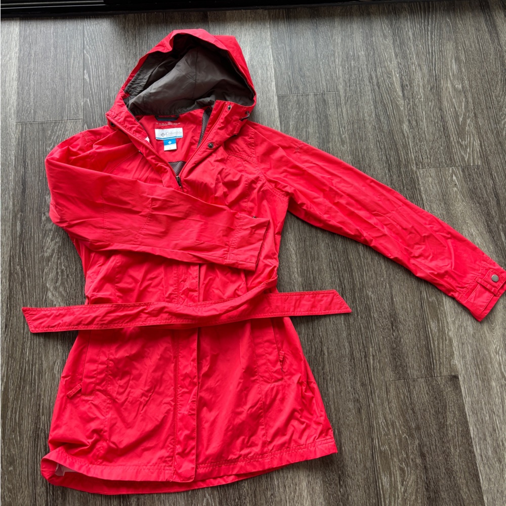 Columbia Red Raincoat with Hood and Insulation